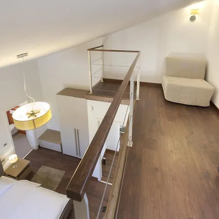 Βίλα Santa Domenica Near Porec With Play Room, Beautiful Tavern & Garden *