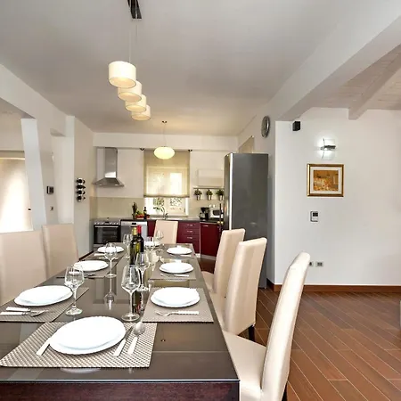 Santa Domenica Near Porec With Play Room, Beautiful Tavern & Garden Βίλα Labinci
